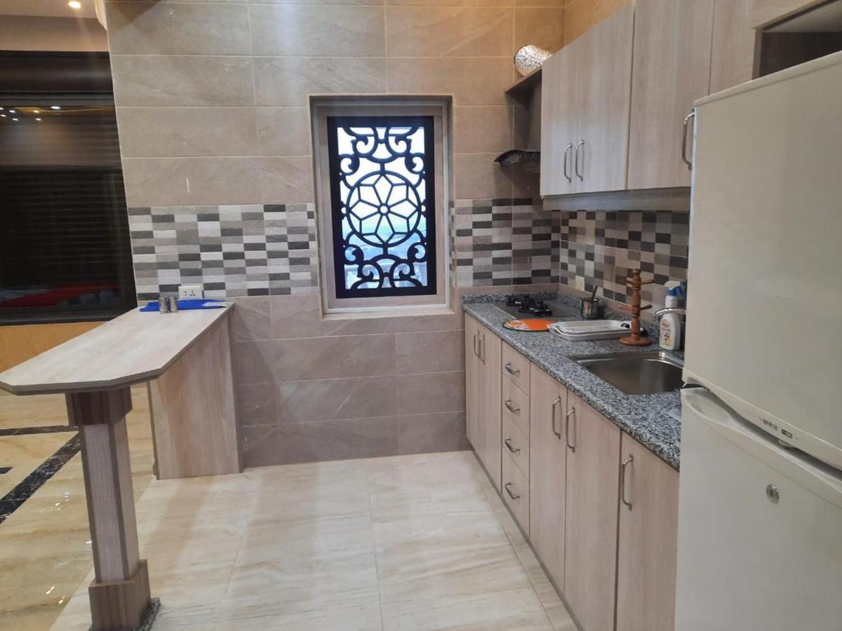 Lotus Housing For Furnished Apartments Jarash Eksteriør bilde