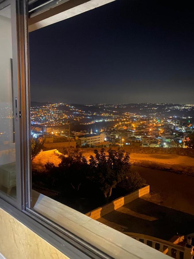 Lotus Housing For Furnished Apartments Jarash Rom bilde