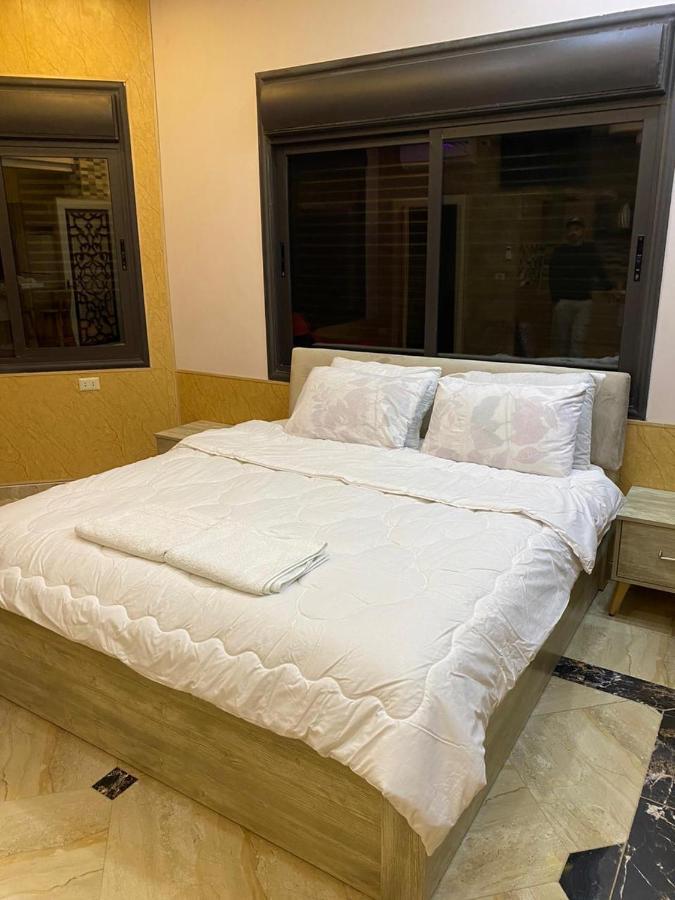 Lotus Housing For Furnished Apartments Jarash Eksteriør bilde