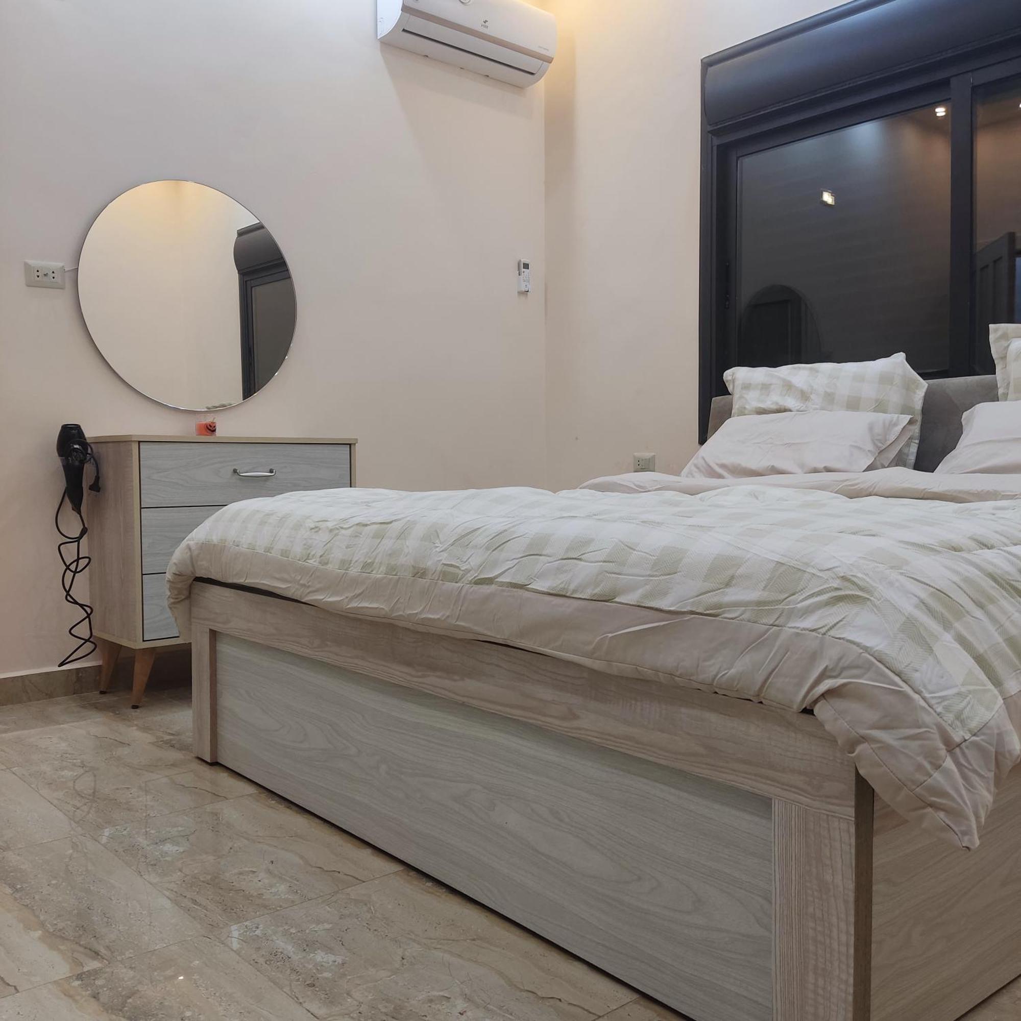 Lotus Housing For Furnished Apartments Jarash Eksteriør bilde