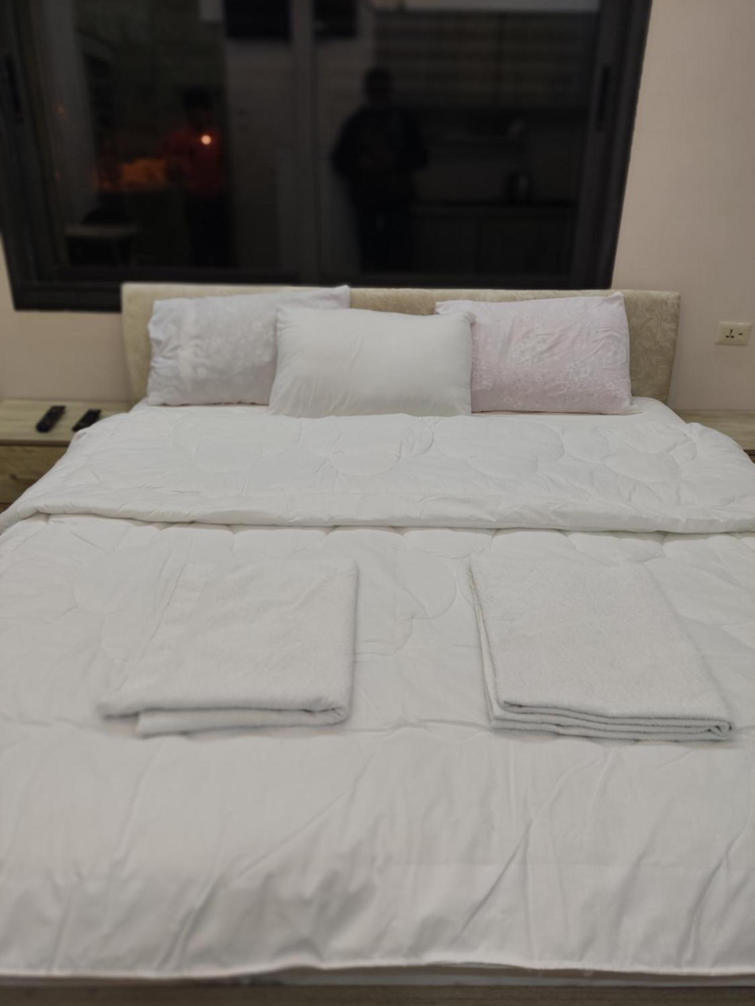 Lotus Housing For Furnished Apartments Jarash Rom bilde