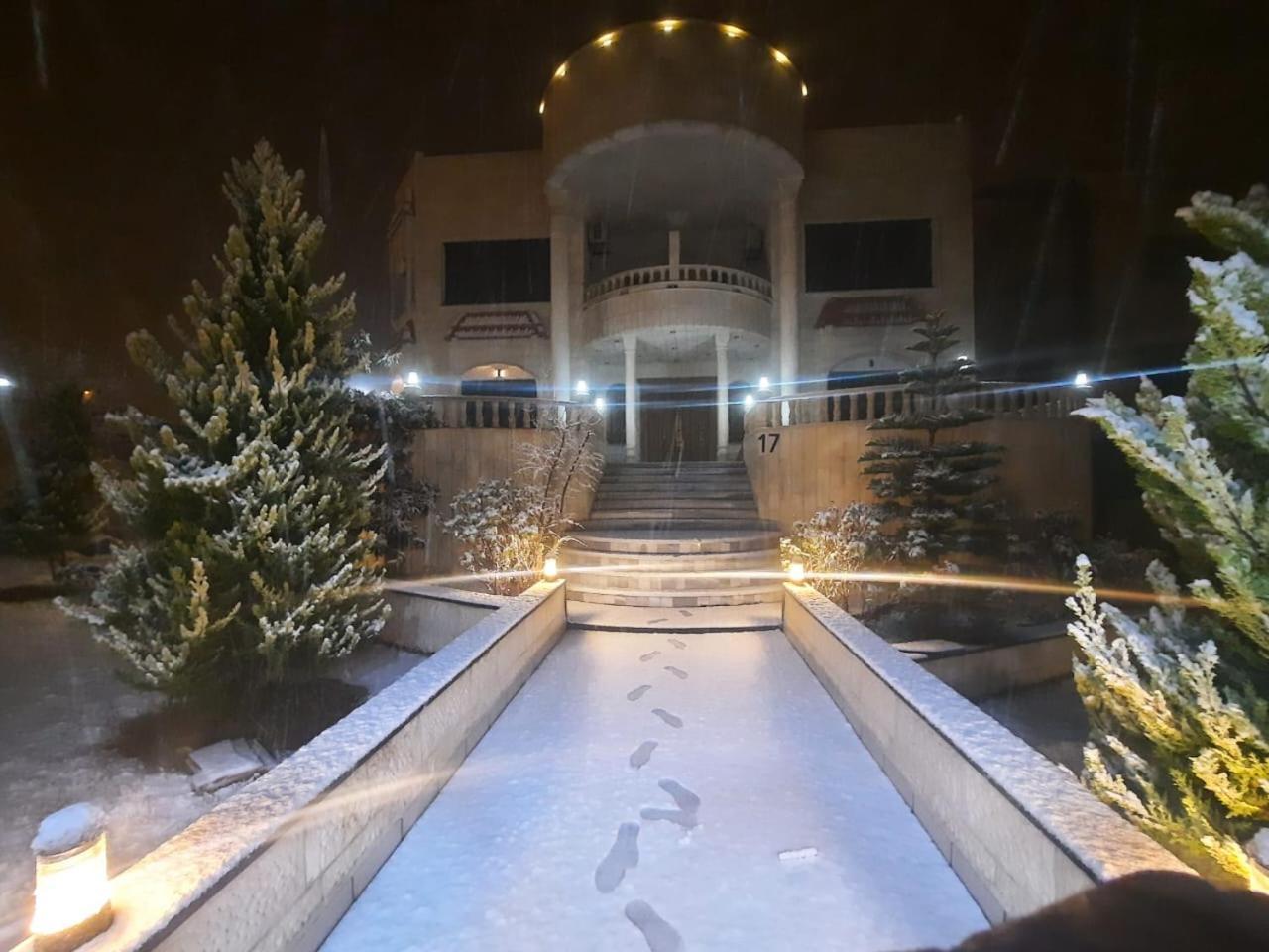Lotus Housing For Furnished Apartments Jarash Rom bilde